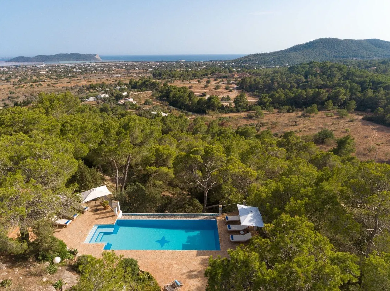 Finca Saka — Ibiza, Sant Josep (photo 2 of 46)